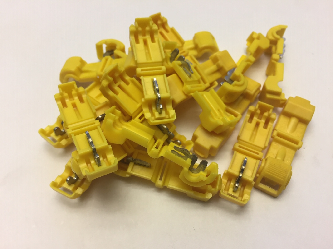 AIV Abzweigungsverbinder gelb bis 4mm- - 232 Stück